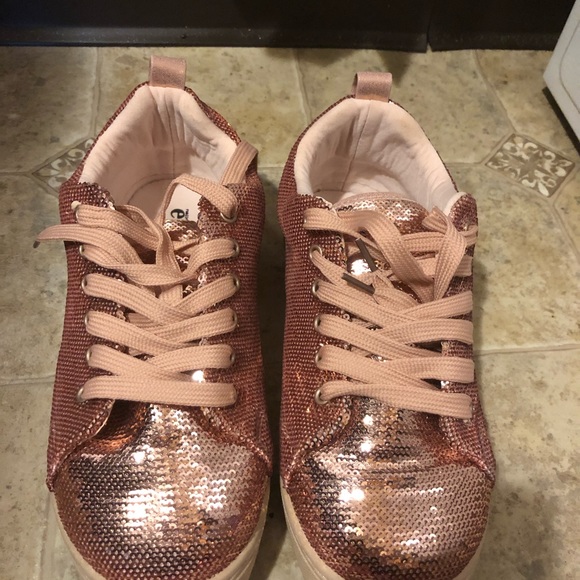 Shoes - Picture 2 of 2